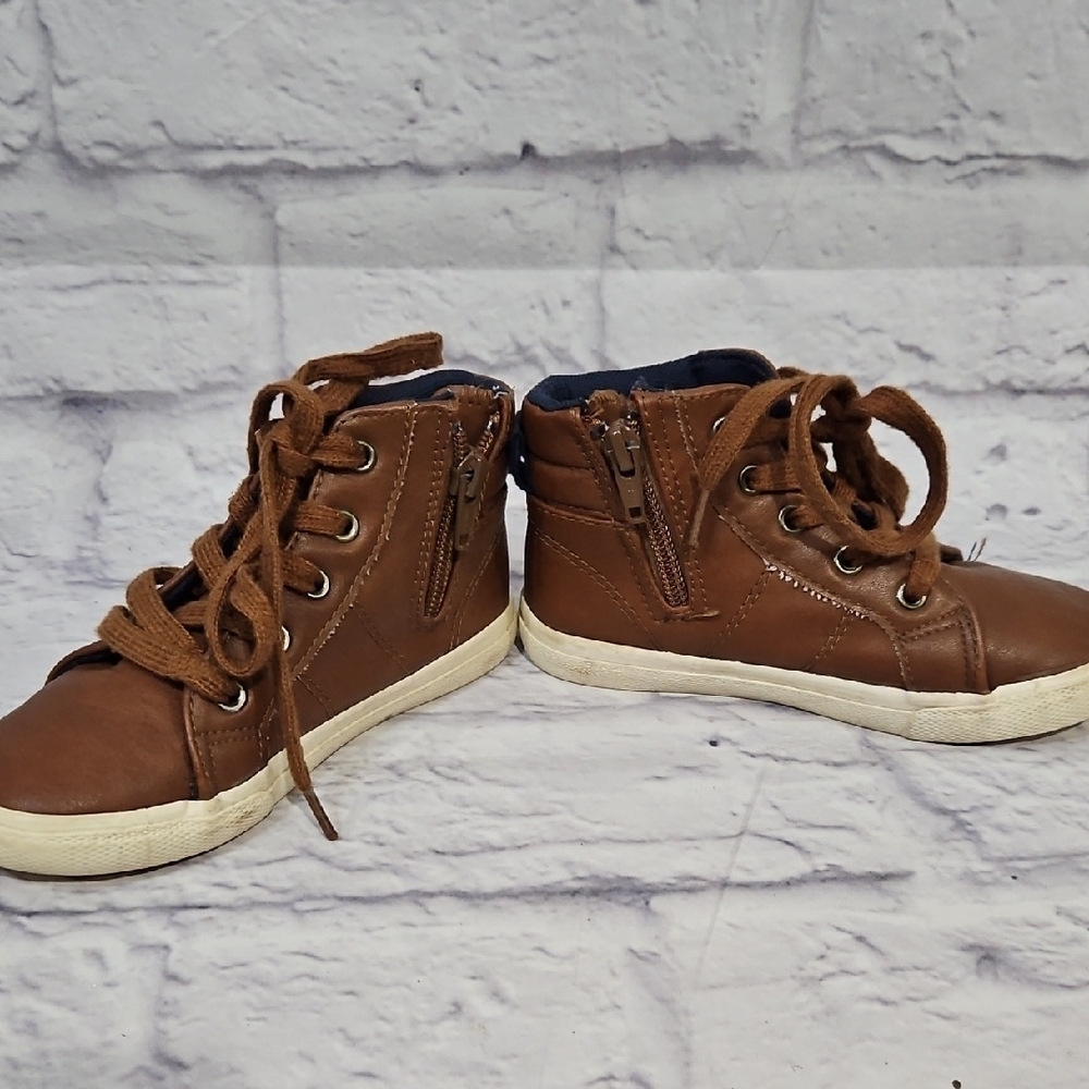 Cat & Jack Kids' Brown Lace-Up High Top Sneakers - Picture 5 of 6
